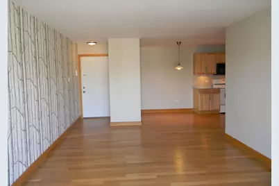 [Address not provided], Palos Hills, IL 60465 - Photo 5