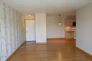 [Address not provided], Palos Hills, IL 60465 - Photo 5