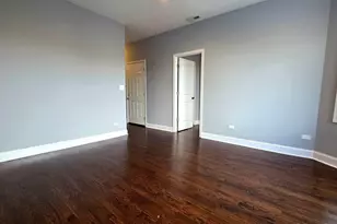 1525 E 72nd St, Chicago, IL 60619 - Photo 11