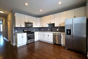 1525 E 72nd St, Chicago, IL 60619 - Photo 13