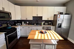 1525 E 72nd St, Chicago, IL 60619 - Photo 5