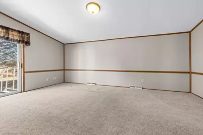 404 E Wood Lane, Belvidere, IL 61008 - Photo 13