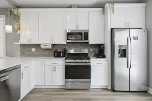 [Address not provided], Justice, IL 60458 - Photo 11