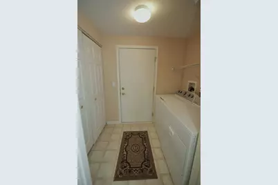 16242 Tomahawk Lake Court, Crest Hill, IL 60403 - Photo 13