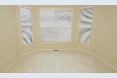 16242 Tomahawk Lake Court, Crest Hill, IL 60403 - Photo 25