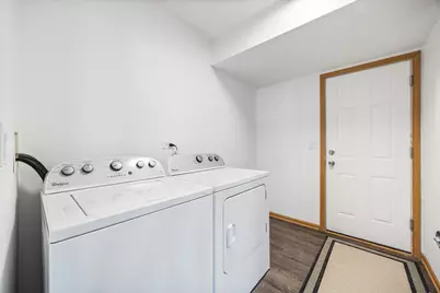 715 Four Seasons Boulevard, Aurora, IL 60504 - Photo 19