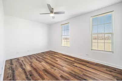 715 Four Seasons Boulevard, Aurora, IL 60504 - Photo 13