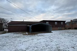 4937 W 85th Pl, Burbank, IL 60459 - Photo 11