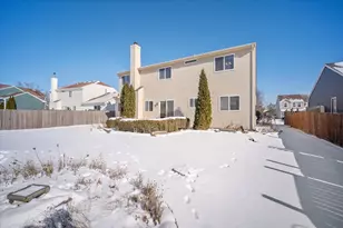 233 Wildflower Ln, Round Lake Beach, IL 60073 - Photo 25