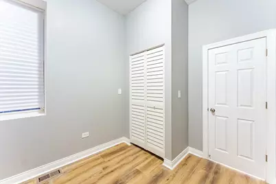 1934 S Saint Louis Avenue, Chicago, IL 60623 - Photo 9