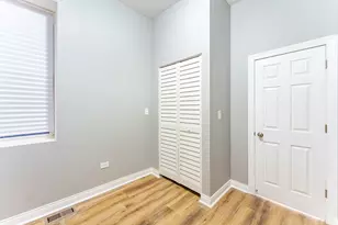 1934 S St Louis Ave, Chicago, IL 60623 - Photo 9