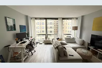 2400 N Lakeview Avenue #1009, Chicago, IL 60614 - Photo 9