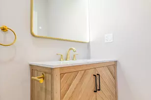 2327 S Homan St, Chicago, IL 60623 - Photo 21