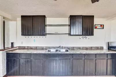 2929 Sewell Street, Rockford, IL 61109 - Photo 7