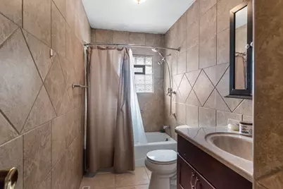 [Address not provided], Aurora, IL 60506 - Photo 13