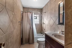 [Address not provided], Aurora, IL 60506 - Photo 13