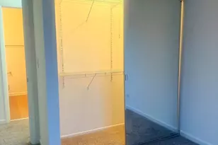 327 Wildberry Ct, Schaumburg, IL 60193 - Photo 15