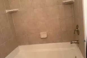 327 Wildberry Ct, Schaumburg, IL 60193 - Photo 21