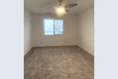 327 Wildberry Court #D2, Schaumburg, IL 60193 - Photo 13