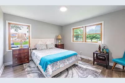 795 E 163rd Street, South Holland, IL 60473 - Photo 17
