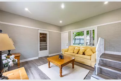 795 E 163rd Street, South Holland, IL 60473 - Photo 13