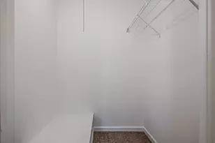 240 Chippewa Ct, Bolingbrook, IL 60440 - Photo 17