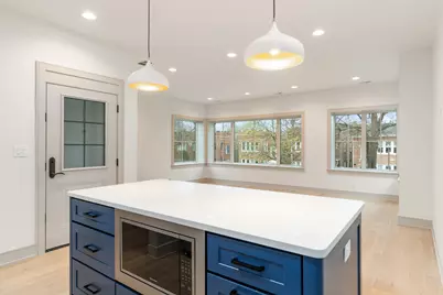 3317 N Avers Avenue, Chicago, IL 60618 - Photo 5