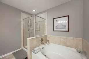 201 Dorset Ave, Oswego, IL 60543 - Photo 35