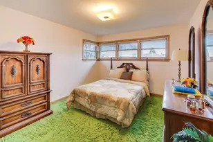 5871 N Overhill Ave, Chicago, IL 60631 - Photo 13