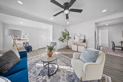 302 N Center Street, Plano, IL 60545 - Photo 13