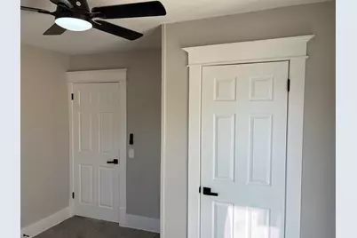 304 1/2 W 7th Street, Sterling, IL 61081 - Photo 11