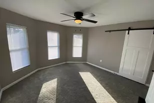 942 N Schuyler Ave, Kankakee, IL 60901 - Photo 13