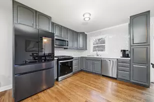 600 Seminole Trail, Lake in the Hills, IL 60156 - Photo 5