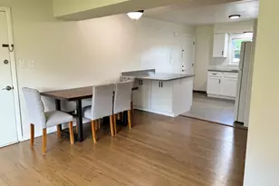 209 W Johnson St, Palatine, IL 60067 - Photo 3