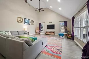 1318 Fairfield Way, North Aurora, IL 60542 - Photo 7