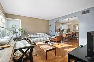 28 Wagner Dr, Northlake, IL 60164 - Photo 5