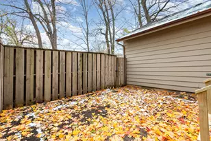 1598 Kirkwood Dr, Geneva, IL 60134 - Photo 7