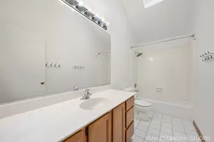 1N106 Papworth St, Carol Stream, IL 60188 - Photo 17