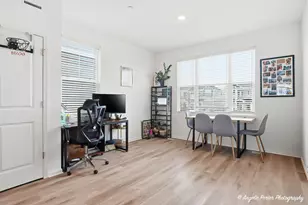 2117 Yellowstone Blvd, Mundelein, IL 60060 - Photo 5