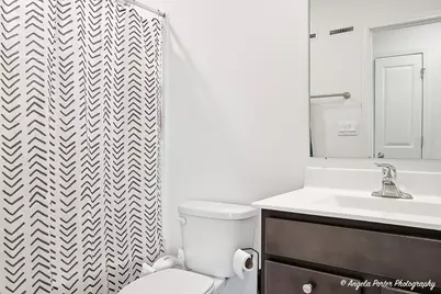 2117 Yellowstone Boulevard, Mundelein, IL 60060 - Photo 23