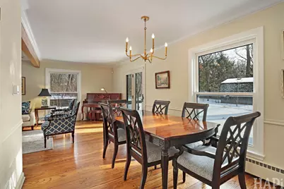 840 Hawthorne Lane, Libertyville, IL 60048 - Photo 3