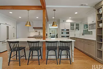 840 Hawthorne Lane, Libertyville, IL 60048 - Photo 5