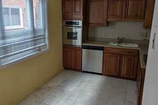 2507 W Howard St, Chicago, IL 60645 - Photo 3