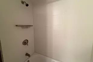 182 Saenz Ln, Joliet, IL 60436 - Photo 17