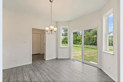 32006 Savannah Drive, Lakemoor, IL 60051 - Photo 9