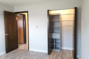 7540 W 111th St, Worth, IL 60482 - Photo 13