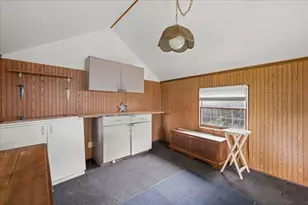 1042 Alfini Dr, Des Plaines, IL 60016 - Photo 9