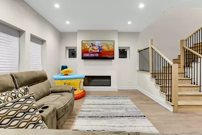 2035 S 11th Avenue, Maywood, IL 60153 - Photo 5