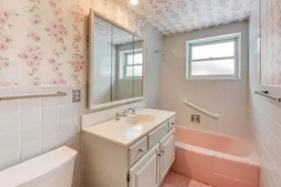 2537 Pick Dr, Glenview, IL 60025 - Photo 15