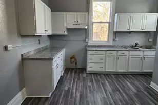 7 National St, Elgin, IL 60123 - Photo 3